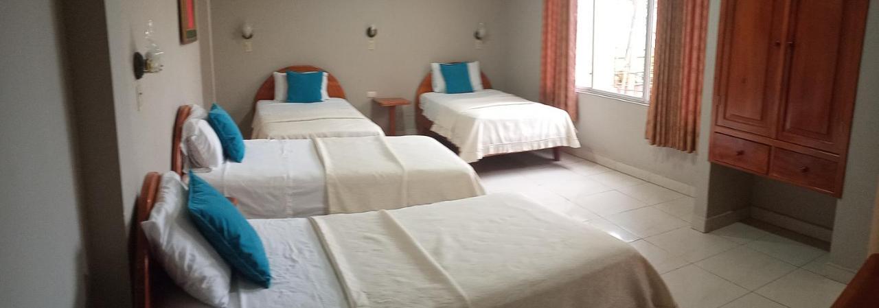 Hotel Palmeras Galapagos 阿约拉港 外观 照片