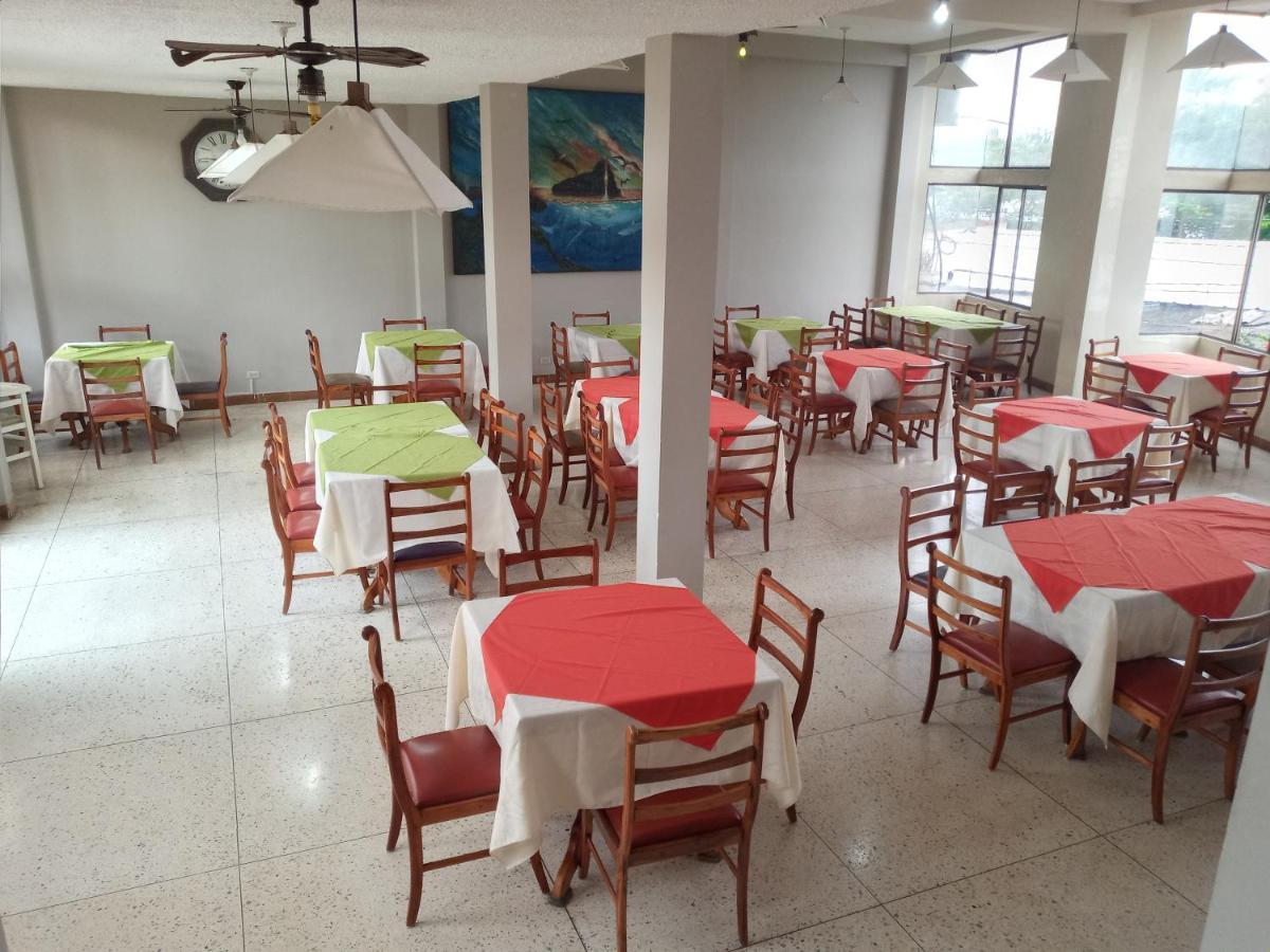Hotel Palmeras Galapagos 阿约拉港 外观 照片