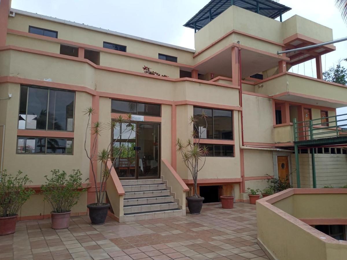 Hotel Palmeras Galapagos 阿约拉港 外观 照片